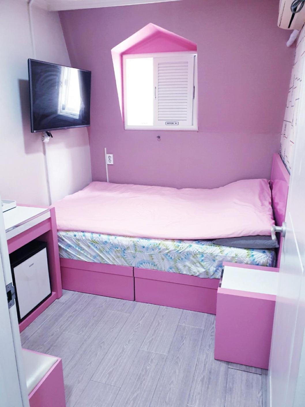 OPPA Hostel Seoul Exterior foto