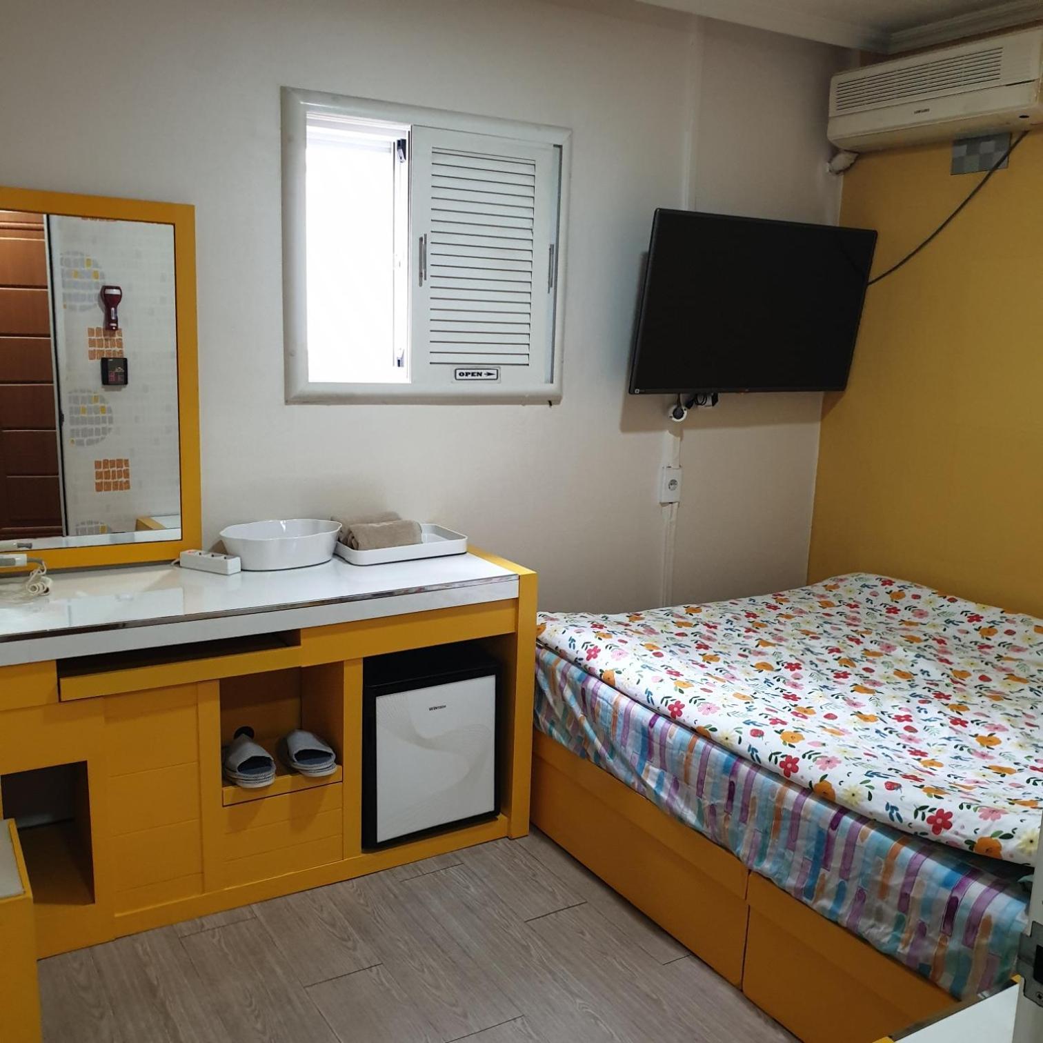 OPPA Hostel Seoul Exterior foto